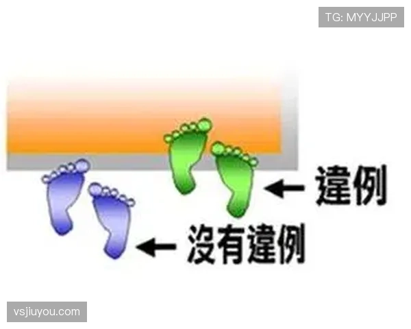 篮球规则中三秒违例的判定标准是什么有哪些具体适用场景 篮球规则中三秒违例的判定标准是什么有哪些具体适用场景